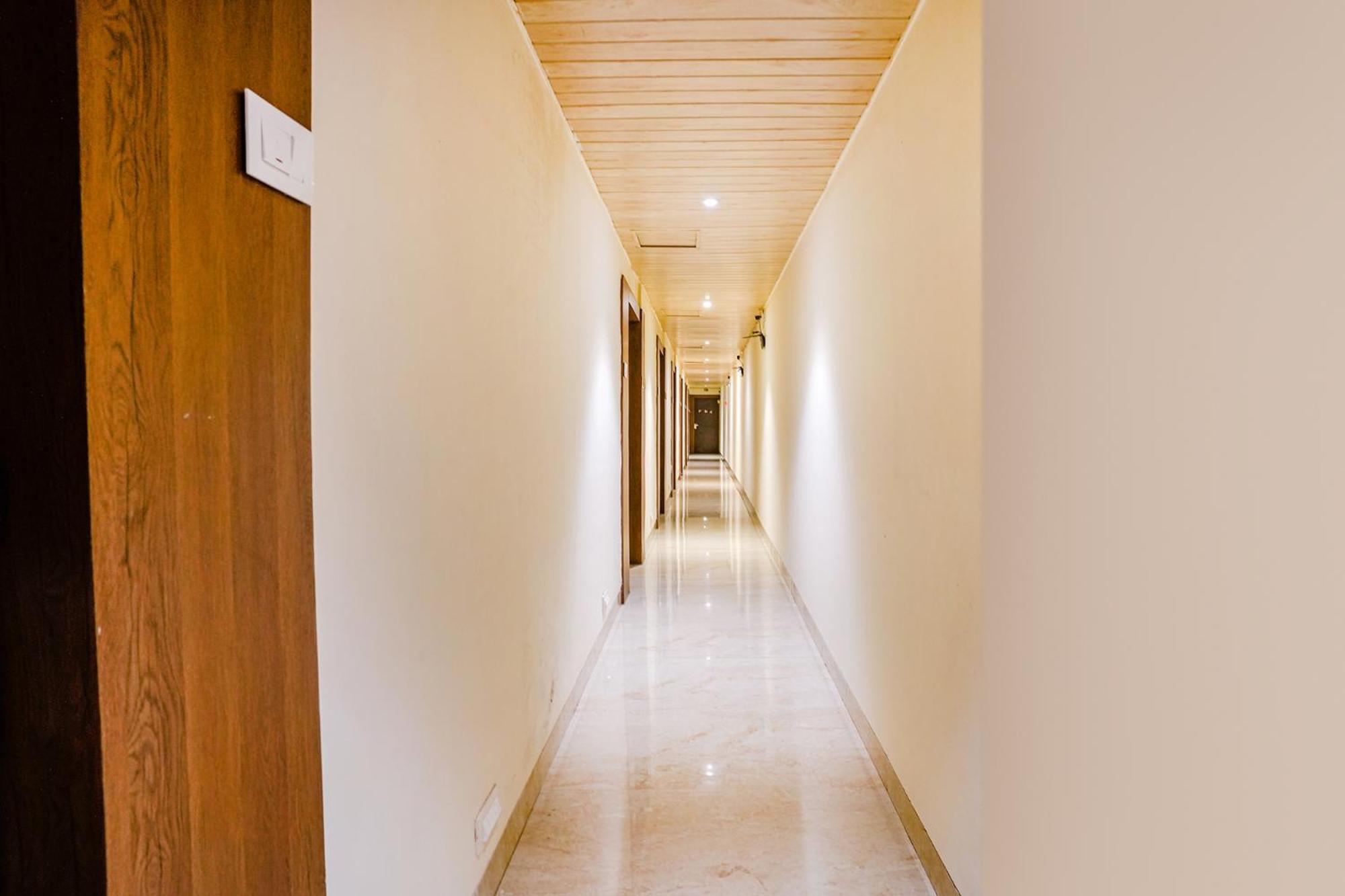 Fabexpress Embassy Suites - Nr Bkc Mumbai Luaran gambar