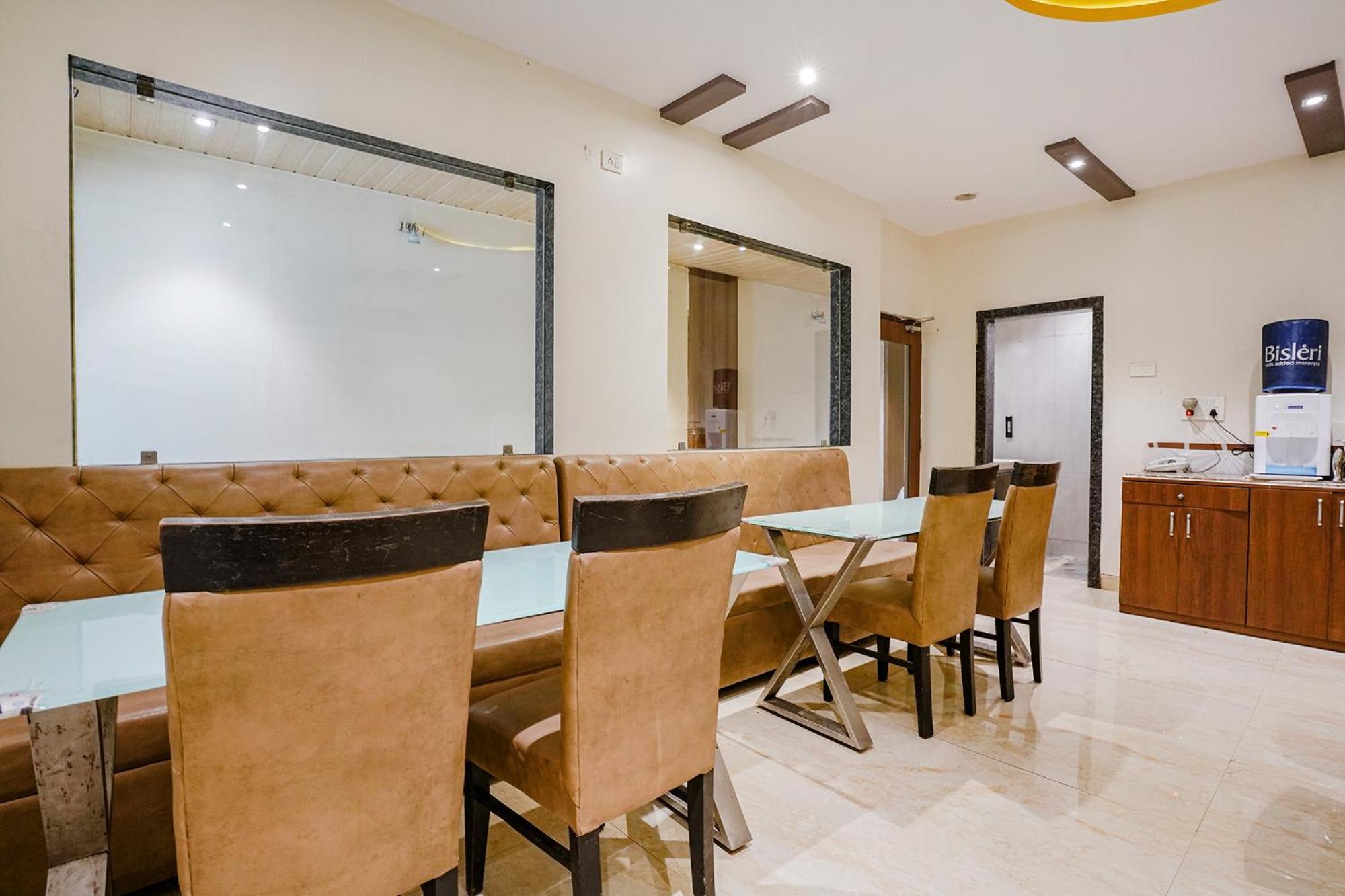 Fabexpress Embassy Suites - Nr Bkc Mumbai Luaran gambar